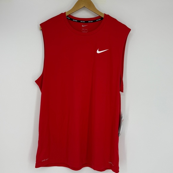 NWT Nike DRI-FIT Swim Hydroguard Men's Large Sleeveless Shirt University Red - Picture 1 of 4